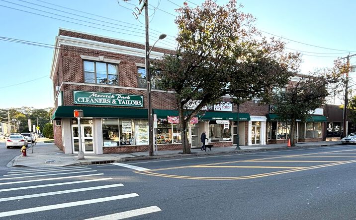 Pictures of Retail, Office property located at 28-36 Merrick Ave, Merrick, NY 11566 for lease - image #1
