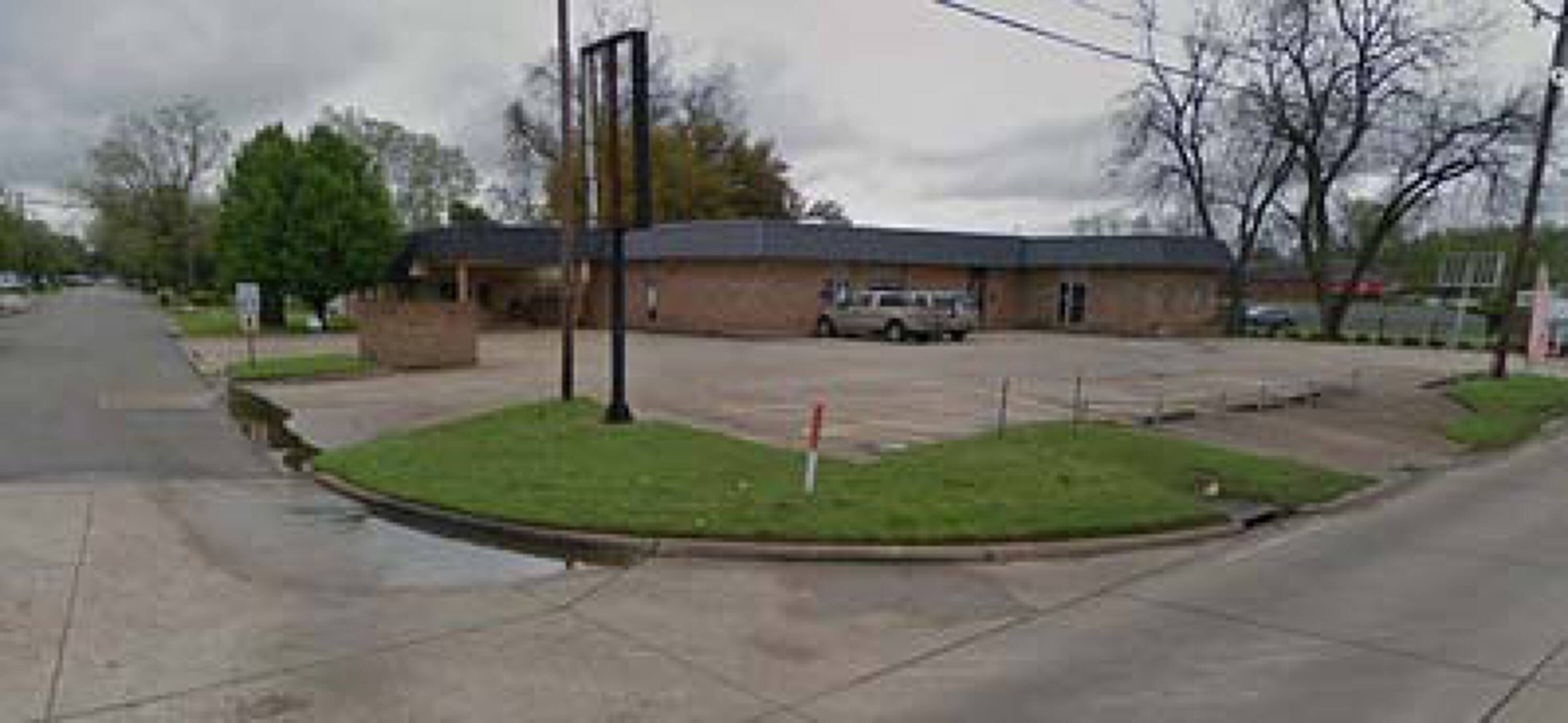 1816 Benton Rd, Bossier City, LA 71111