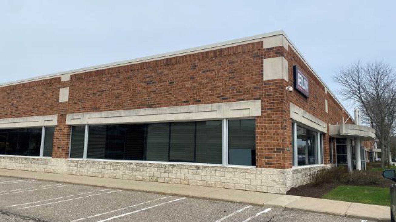 26455 26475 American Dr, Southfield, MI 48034 Office Space for