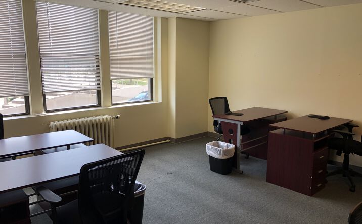 Pictures of Office property located at 25 Hyatt St, Staten Island, NY 10301 for lease - image #1