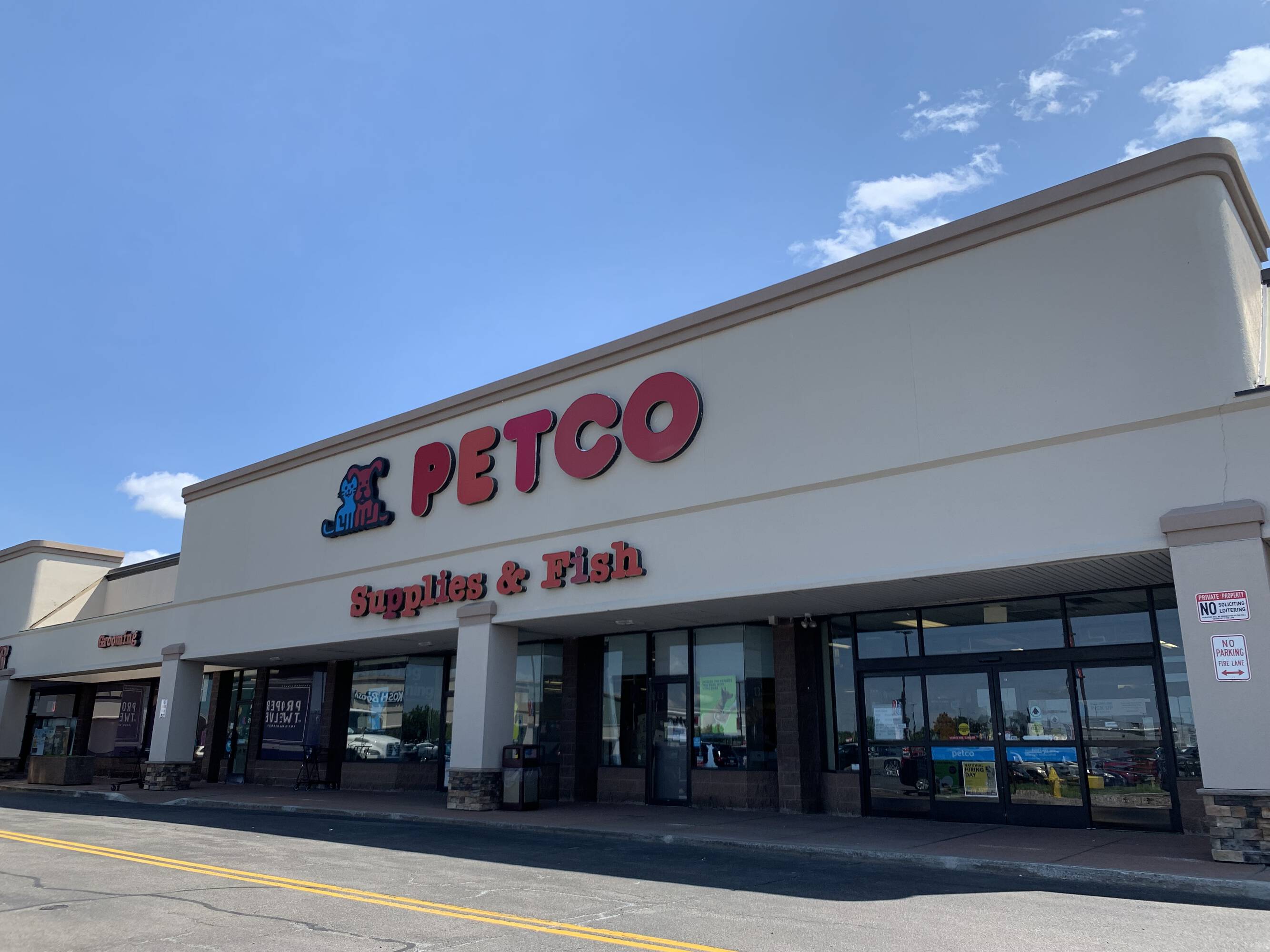 Hylan Building Rochester 300 Hylan Dr, Rochester, NY 14623 | Crexi.com