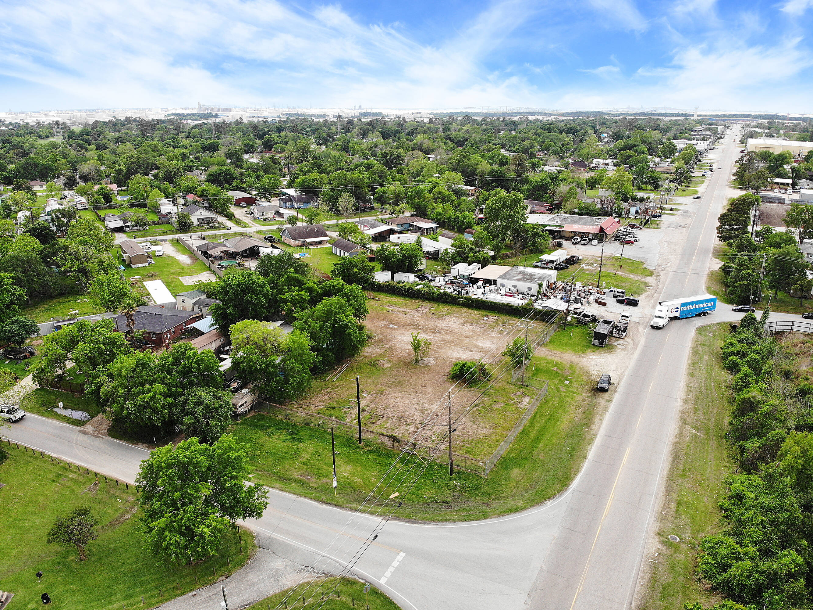 16526 Market St, Channelview, TX I I Vacant LOT 37,025 SF