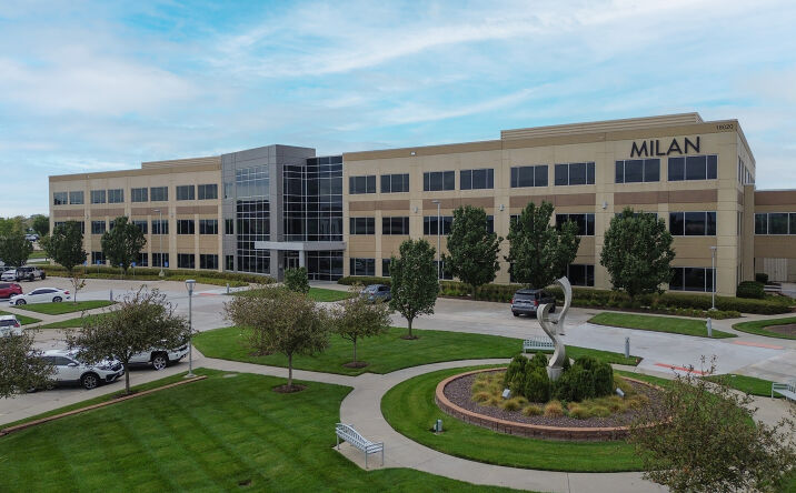 Pictures of Office property located at 18020 Burt St, Omaha, NE 68022 for lease - image #1