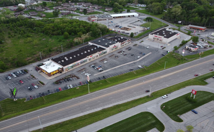 Pictures of Retail property located at 309 Homer M Adams Pkwy, Alton, IL 62002 for lease - image #1