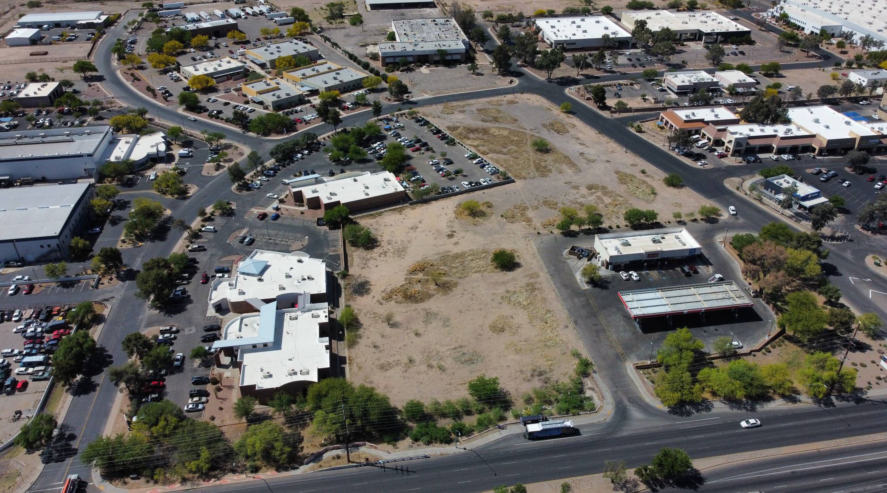 Sec Valencia Rd & Midvale Park Rd, Tucson, AZ 85746