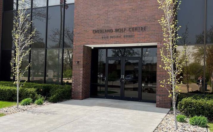Pictures of Office property located at 6910 Pacific St, Omaha, NE 68106 for lease - image #1