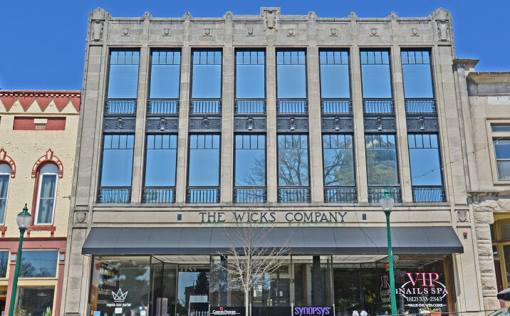 Pictures of Retail, Office property located at 116 W 6th St, Bloomington, IN 47404 for lease - image #1