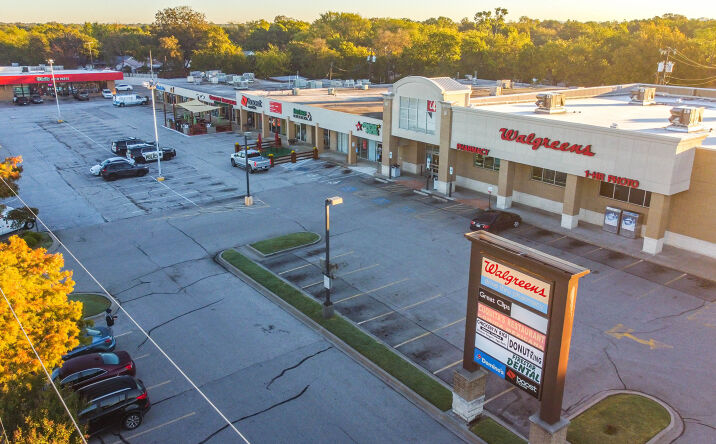 Pictures of Retail property located at 13260 Josey Lane, Farmers Branch, TX 75234 for lease - image #1