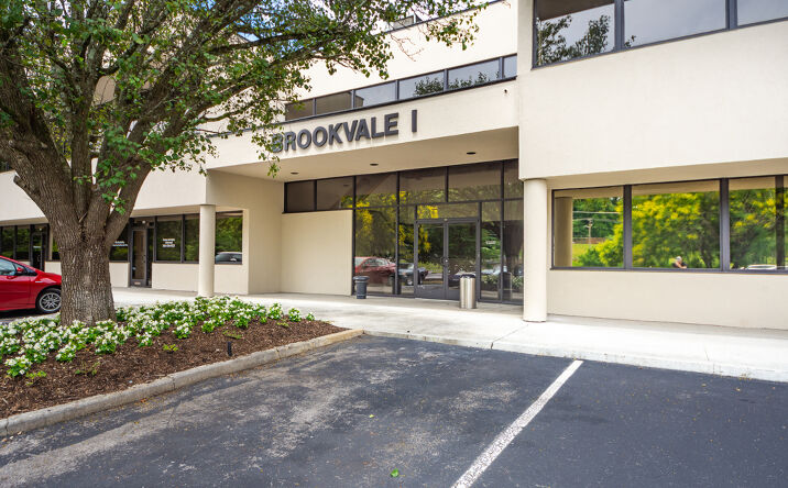Pictures of Office property located at 6025 Brookvale Ln, Knoxville, TN 37919 for lease - image #1