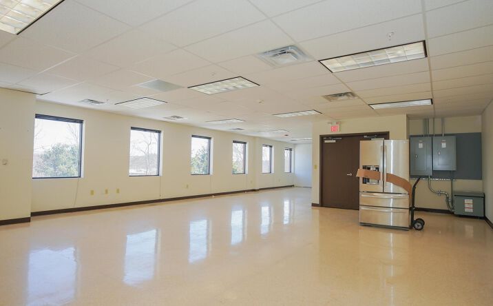 Pictures of Office property located at 15 Tech Valley Drive, East Greenbush, NY 12061 for lease - image #1