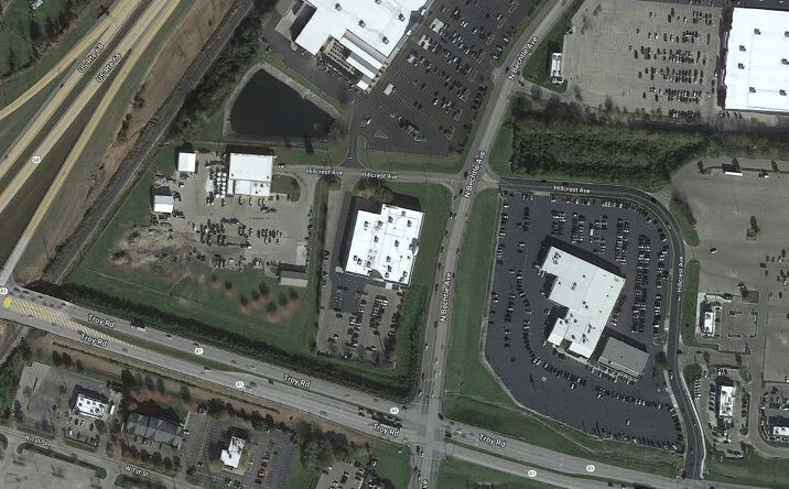 Pictures of Retail property located at 1501 Bechtle Ave, Springfield, OH 45501 for sales - image #1