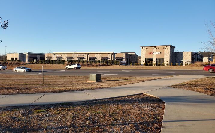 Pictures of Retail, Office, Restaurant property located at 5529 Arden Mill Dr, Fort Mill, SC 29715 for lease - image #1