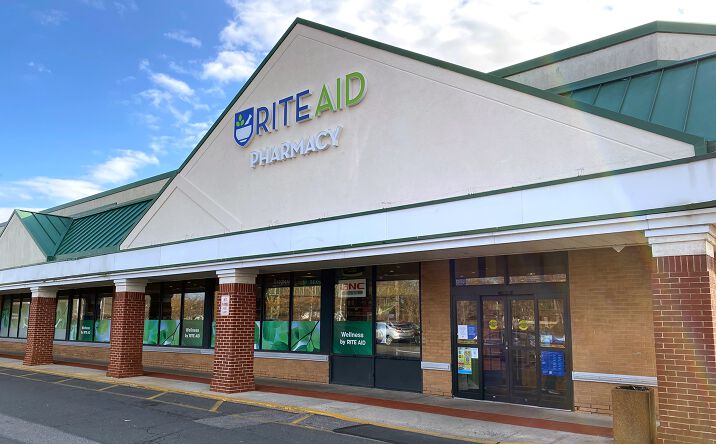 Pictures of Retail property located at 448-526  Union Blvd, West Islip, NY 11795 for lease - image #1
