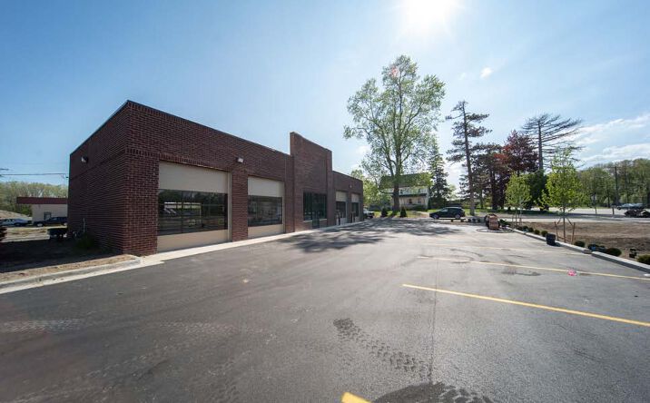 Pictures of Retail property located at 2380 E Michigan Ave, Ypsilanti, MI 48198 for lease - image #1