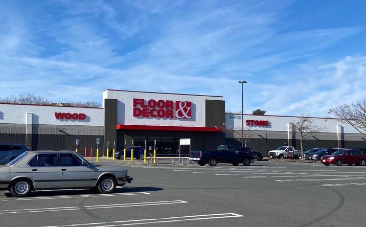 Shops at Saugus, Saugus, MA 01906 – Retail Space