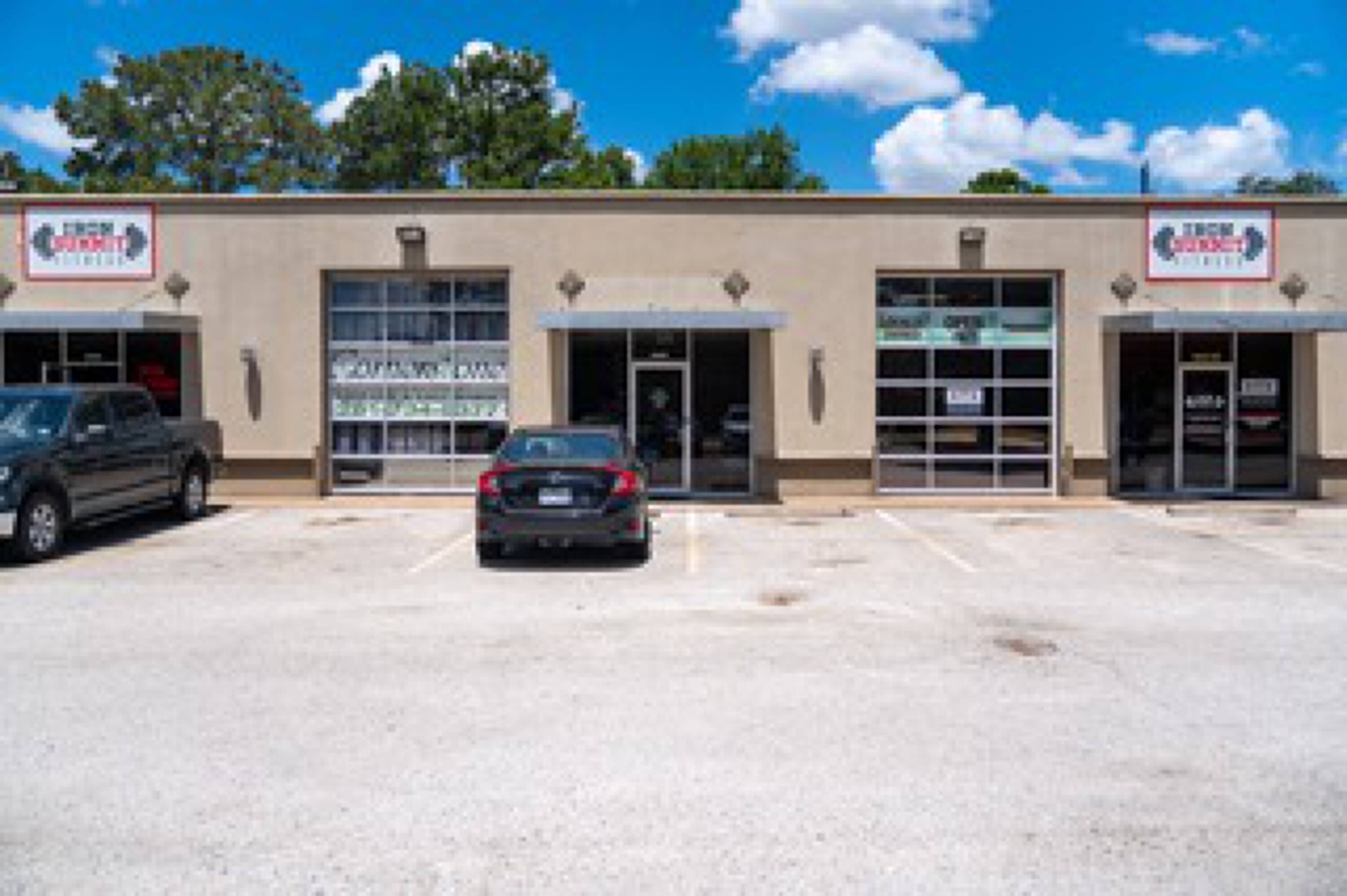 North Eldrige Showrooms