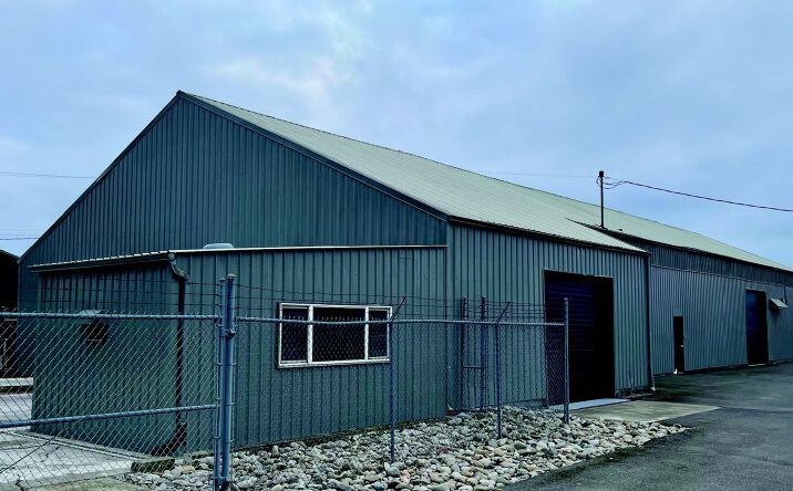 Pictures of Industrial property located at 2990 Portland Rd NE, Salem, OR 97301 for lease - image #1