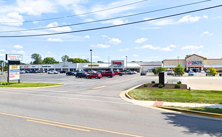 Pictures of Retail property located at 1500-1550 N Main St, Rushville, IN 46173 for lease - image #1