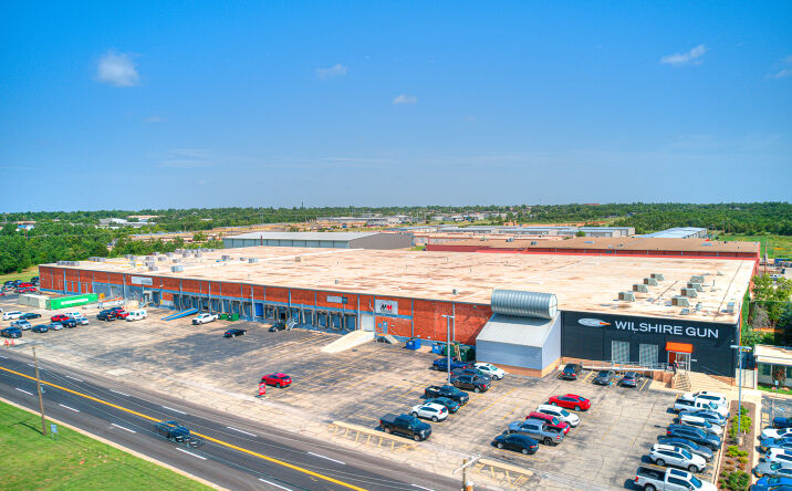 Pictures of Industrial property located at 615 W Wilshire Blvd, Oklahoma City, OK 73114 for lease - image #1
