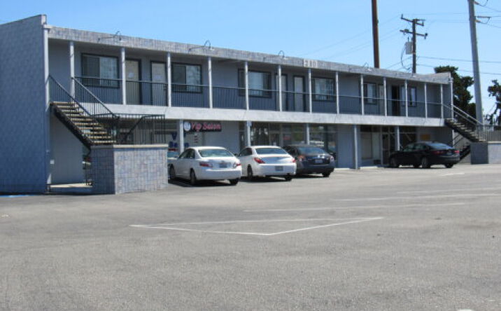 Pictures of Office property located at 210 St Marys Dr, Oxnard, CA 93036 for lease - image #1