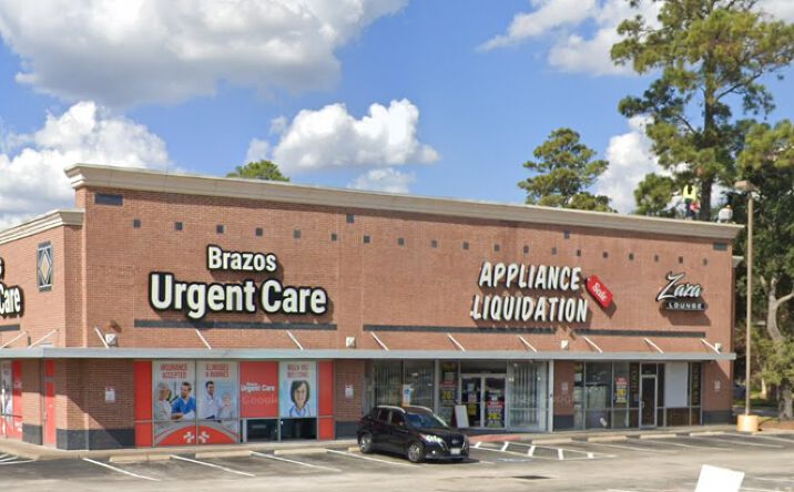 Pictures of Retail property located at 6920 Farm to Market 1960 Rd W, Houston, TX 77069 for lease - image #1