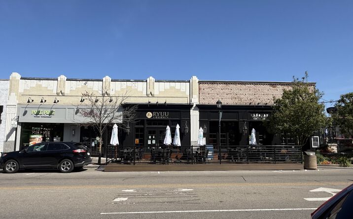 Pictures of Retail, Restaurant property located at 17051 Kercheval Ave, Grosse Pointe, MI 48230 for lease - image #1