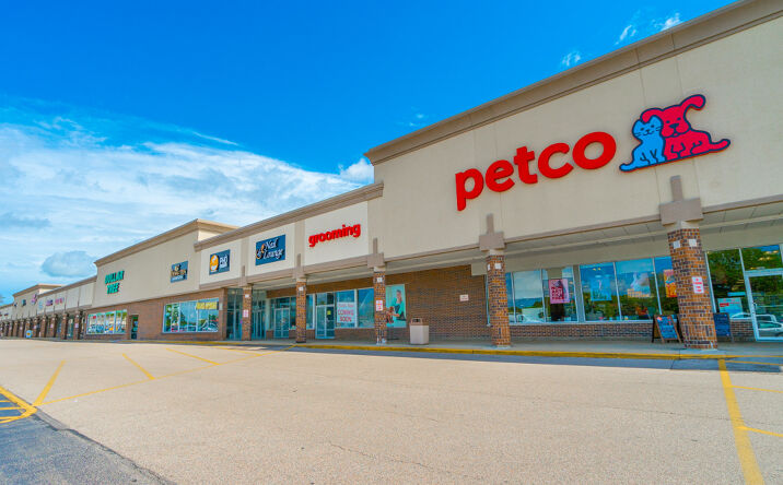 Pictures of Retail, Office property located at 230 W Virginia St, Crystal Lake, IL 60014 for lease - image #1