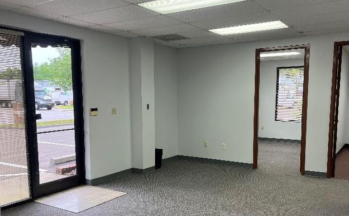 Pictures of Industrial, Office property located at 3590 Sky Harbor Cove, Memphis, TN 38118 for lease - image #1