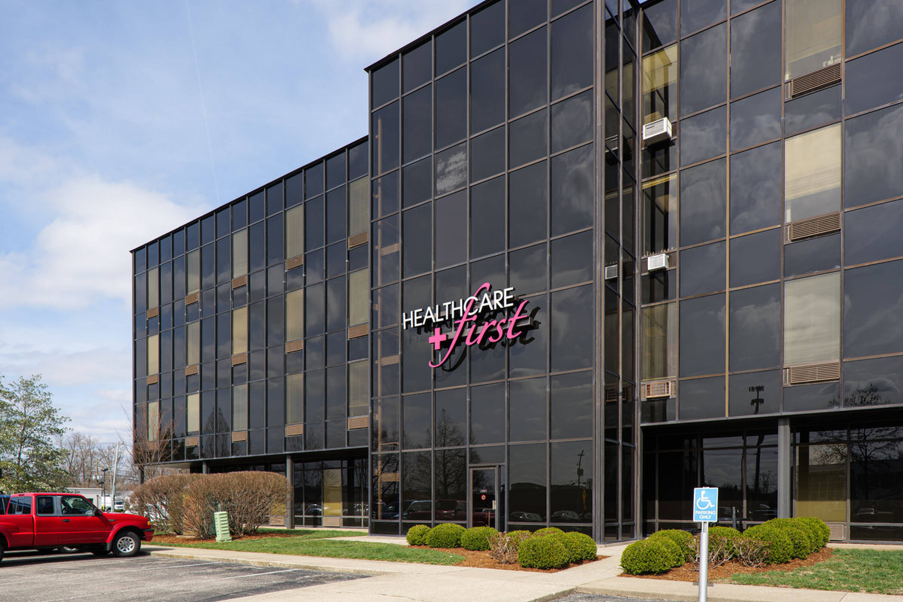 74007410 New Lagrange Road, Louisville, KY 40222