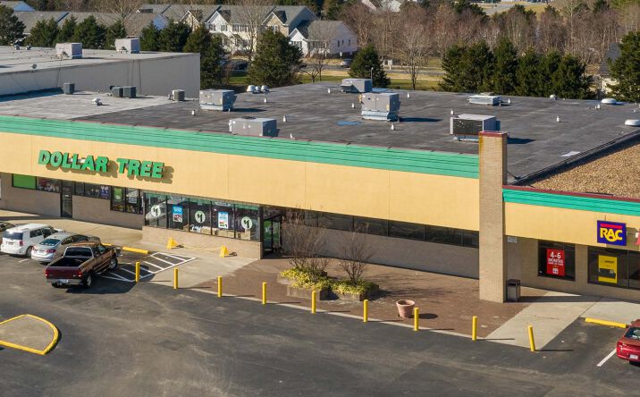 Pictures of Retail property located at 1661 Tappahannock Blvd, Tappahannock, VA 22560 for lease - image #1
