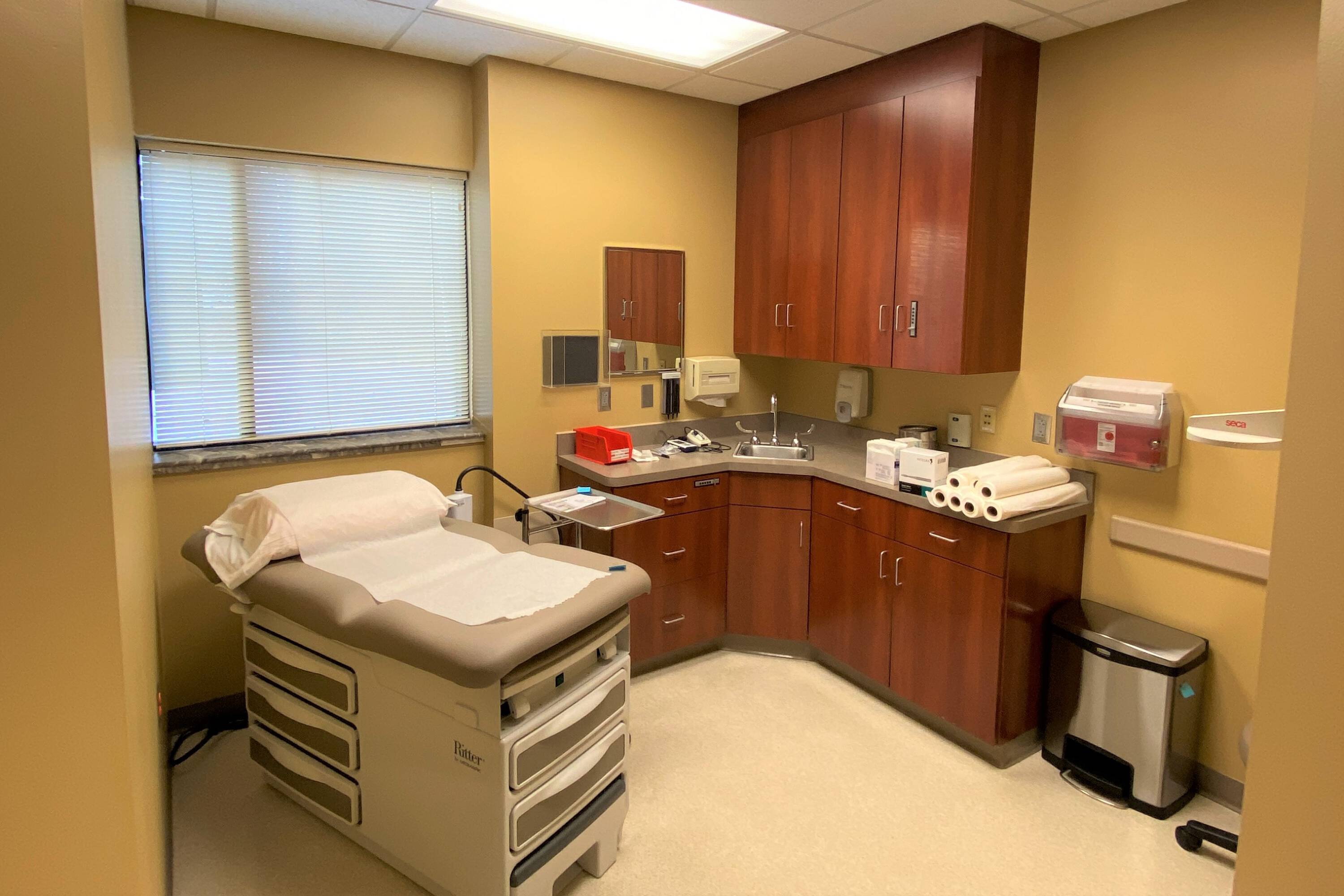 116 W 69th St, Sioux Falls, SD 57108