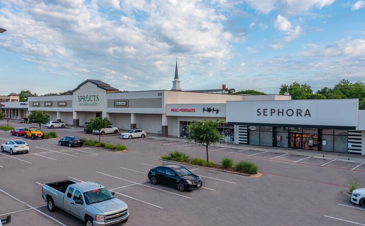 Pictures of Retail property located at 6465 E Mockingbird Ln, Dallas, TX 75214 for lease - image #1