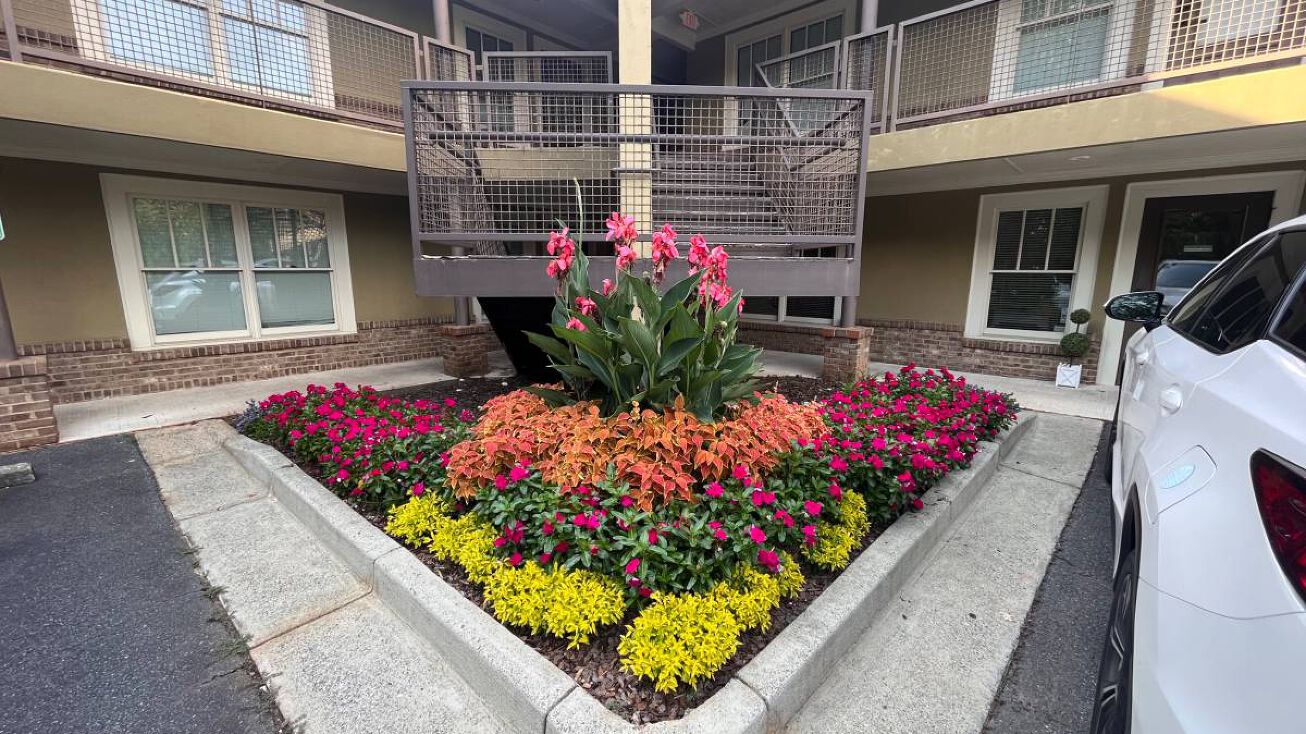 11080 Old Roswell Rd, Roswell, GA 30076 Office Space for Lease