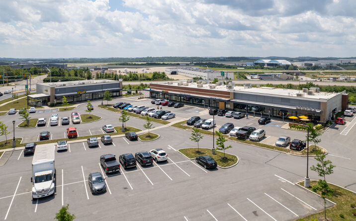 Pictures of Retail, Restaurant property located at 9898 University Blvd, Carnot-Moon, PA 15108 for lease - image #1