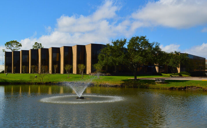 Pictures of Office property located at 10707 Corporate Dr, Stafford, TX 77477 for lease - image #1