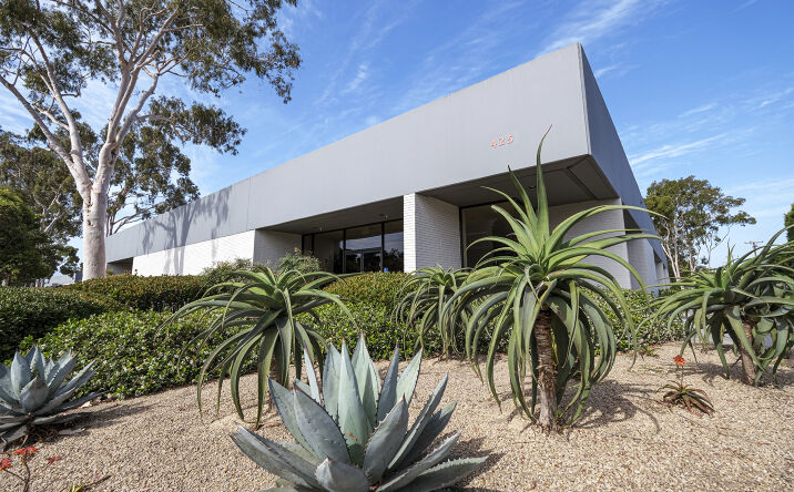 Pictures of Office property located at 425 Pine Ave, Goleta, CA 93117 for lease - image #1
