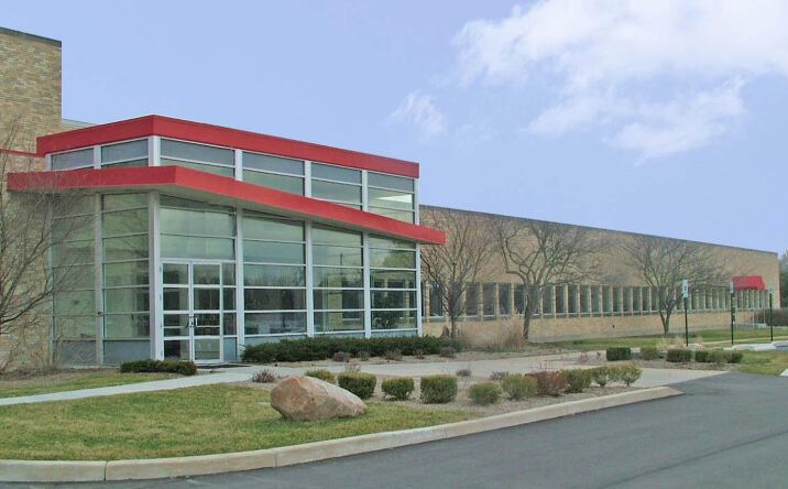 Pictures of Office property located at 2855 N Franklin Rd, Indianapolis, IN 46219 for lease - image #1
