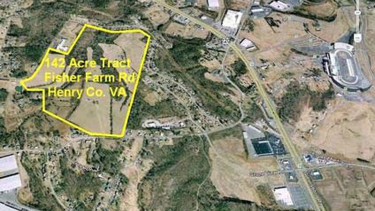 Southland Dr, Martinsville, VA 24112