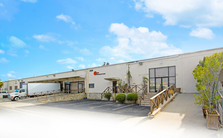 Pictures of Industrial property located at 2526 S Birch St, Santa Ana, CA 92707 for lease - image #1