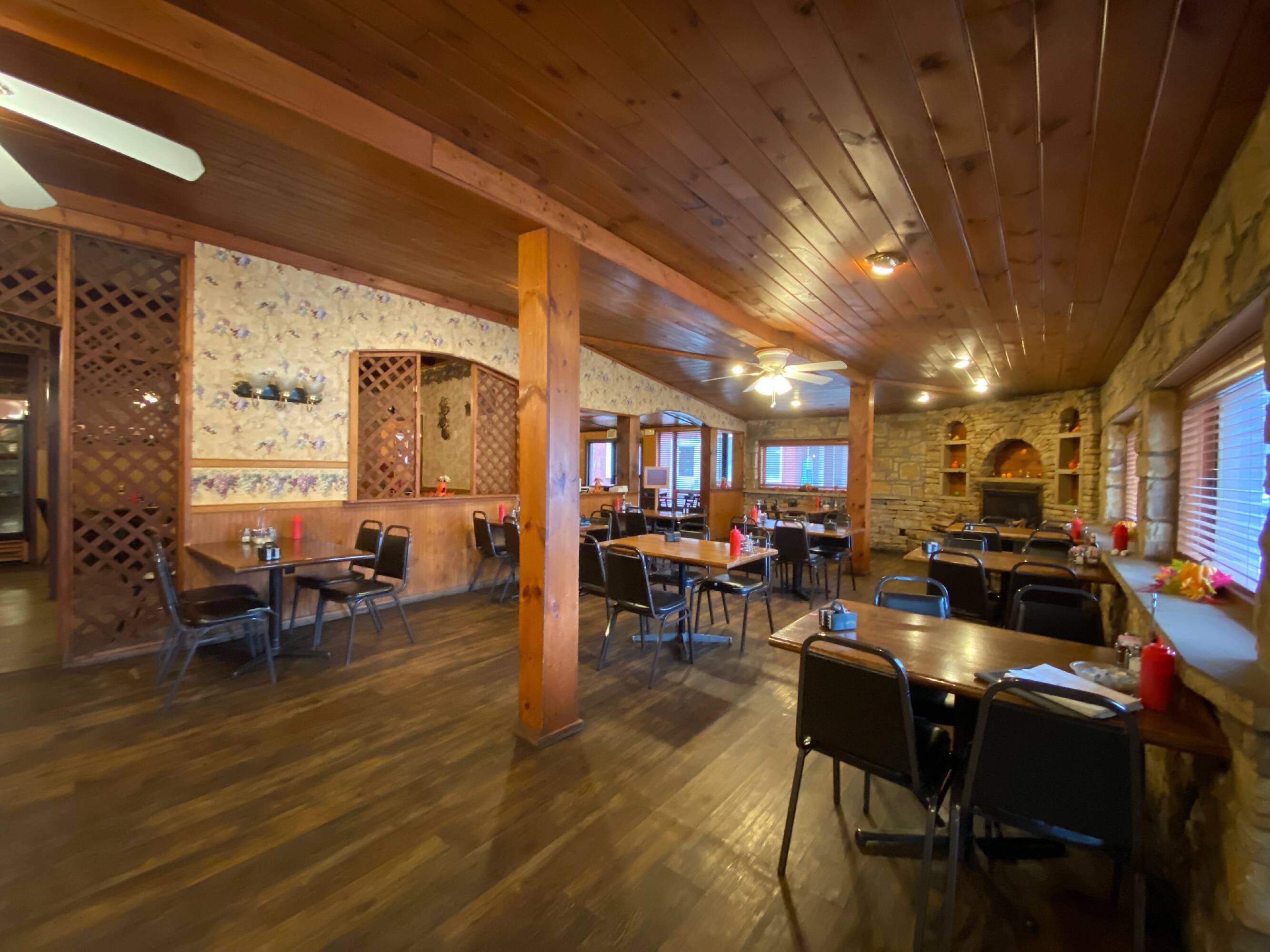 3169 3175 Eagle Valley Rd, Mill Hall, PA 17751