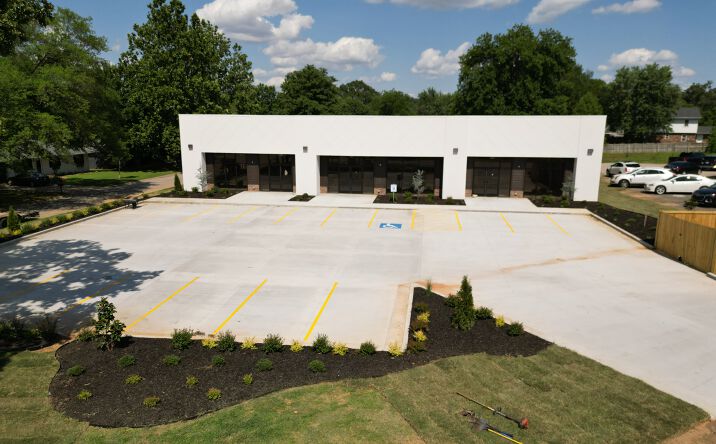Pictures of Office, Retail property located at 3215 Old Greenwood Rd, Fort Smith, AR 72903 for lease - image #1