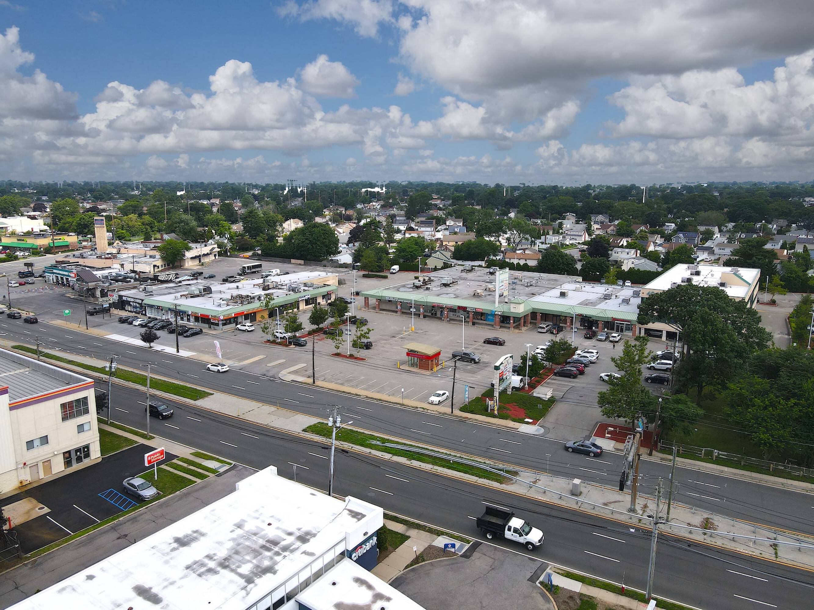 40254045 Hempstead Tpke, Bethpage, NY 11714