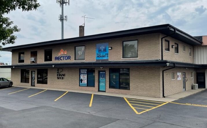 Pictures of Office property located at 503 S Country Fair Dr, Champaign, IL 61821 for lease - image #1
