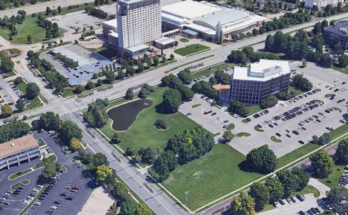 Pictures of Retail, Office, Land property located at 6201 College Blvd, Overland Park, KS 66211 for lease - image #1