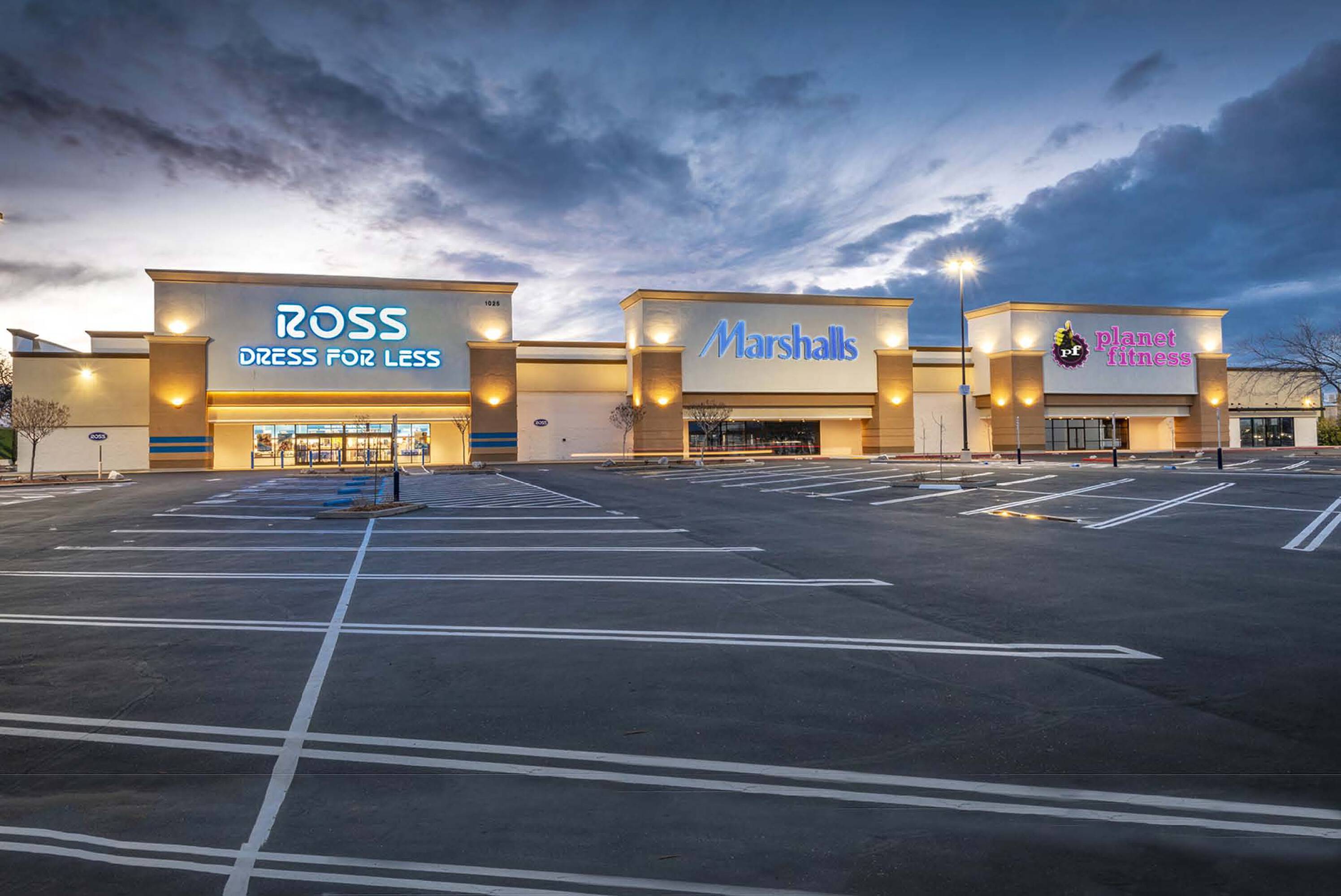 1025 S Main St., Red Bluff, CA 96080 Retail Space for Lease Red