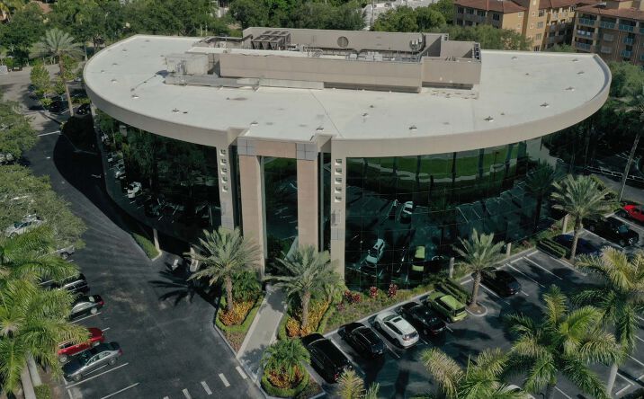 Pictures of Office property located at 4001 Tamiami Trl N, Naples, FL 34103 for lease - image #1