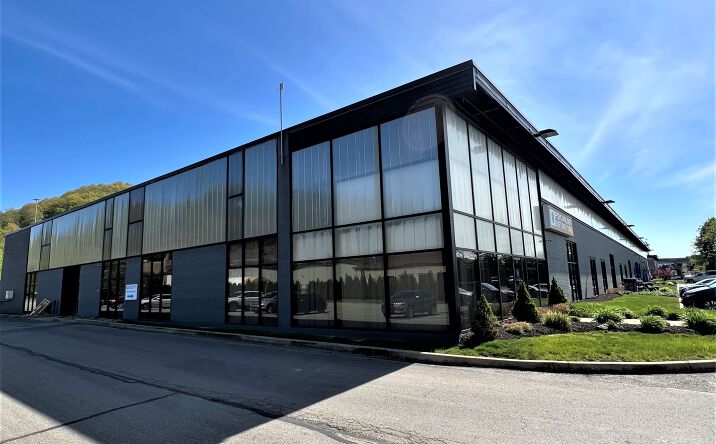Pictures of Industrial property located at 307 23rd St Ext, Sharpsburg, PA 15215 for lease - image #1
