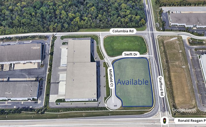 Pictures of Retail, Office property located at Ronald Reagan Pkwy & Stafford Rd, Plainfield, IN 46231 for lease - image #1