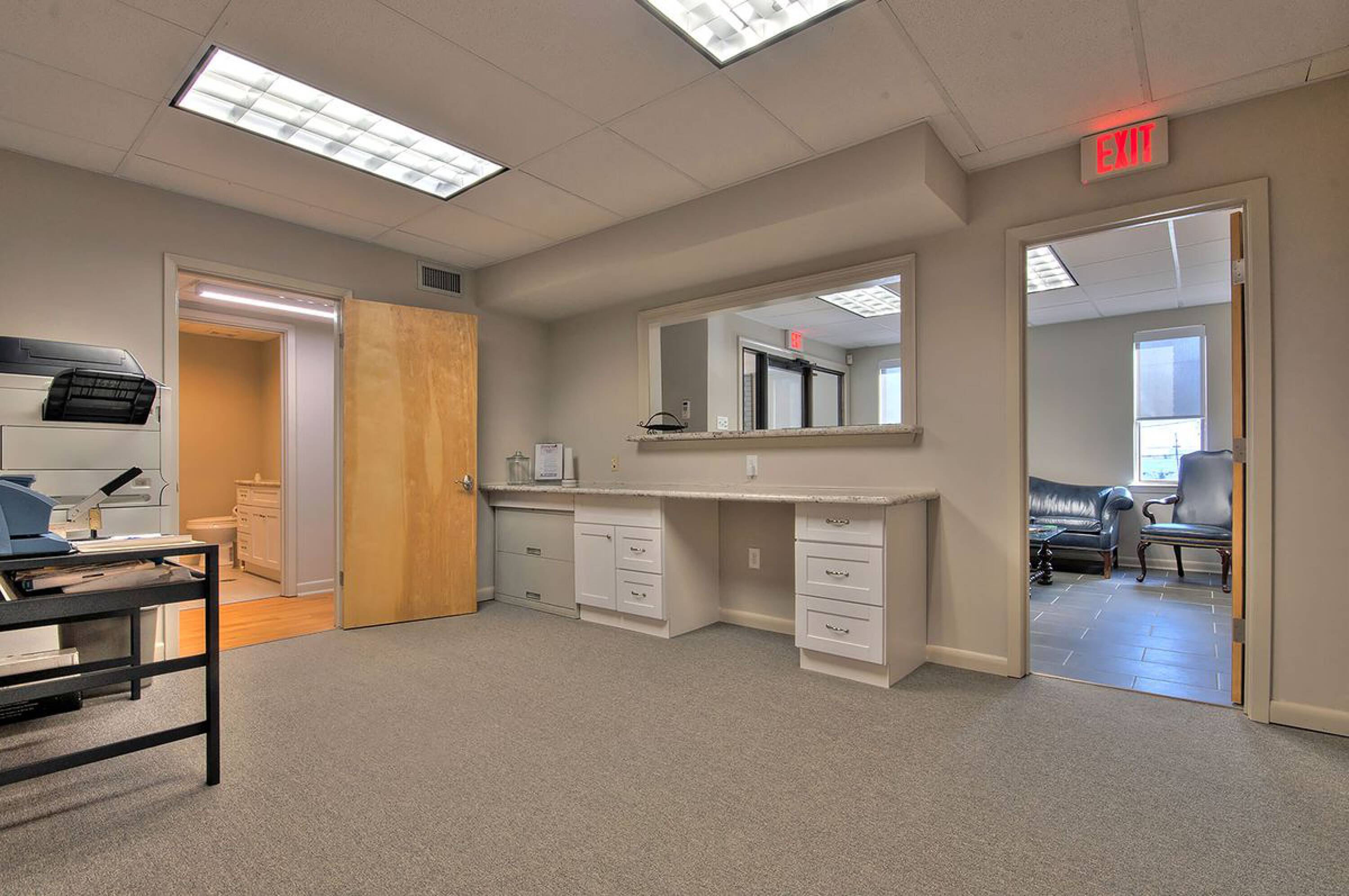 3322 Hessmer Ave, Metairie, LA 70002