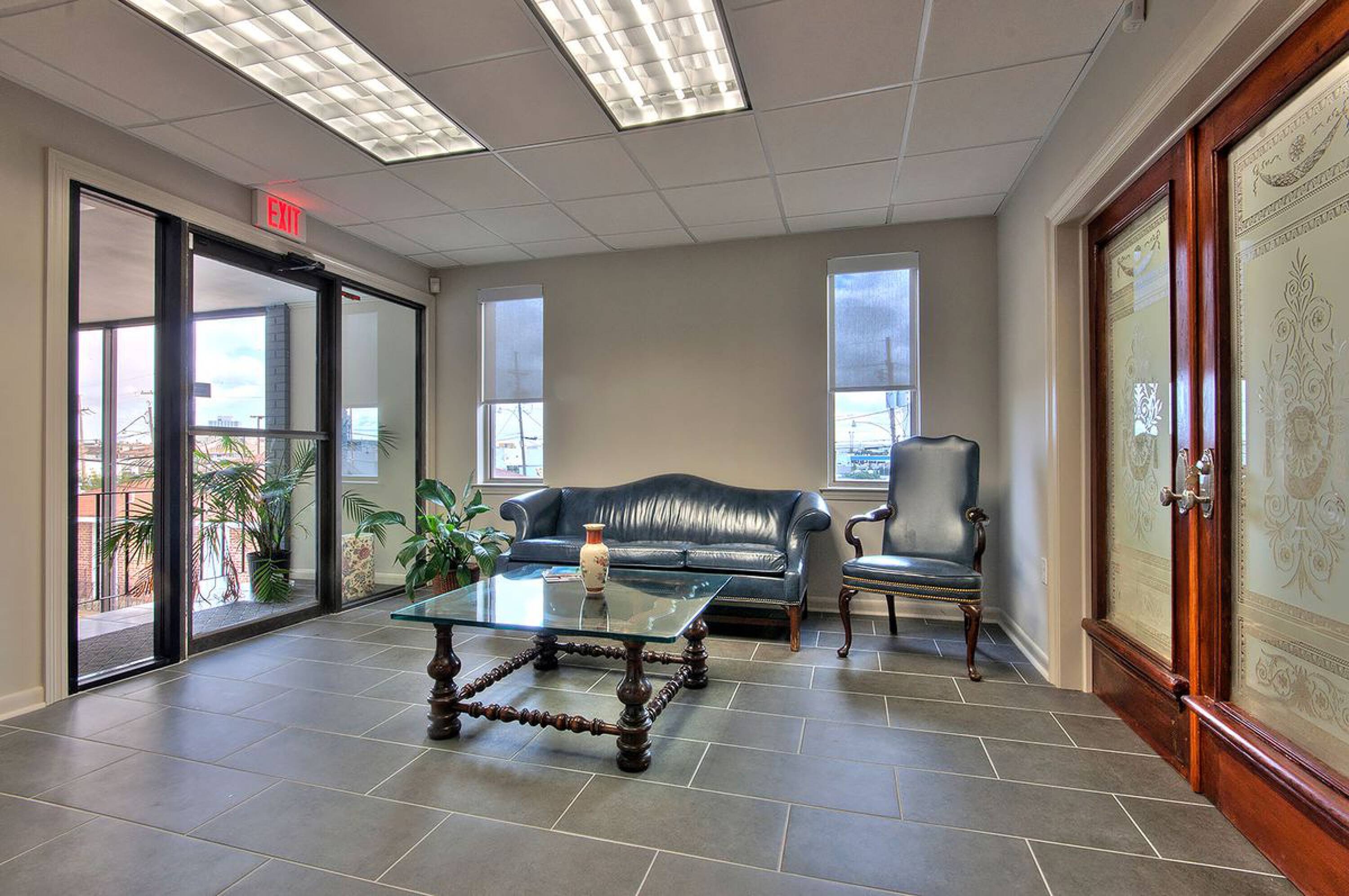 3322 Hessmer Ave, Metairie, LA 70002